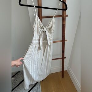 Linen Lulus dress with pockets